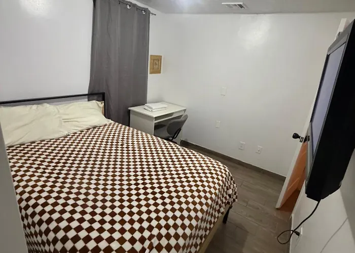 Habitación en casa particular Downtown Taylor 5 *